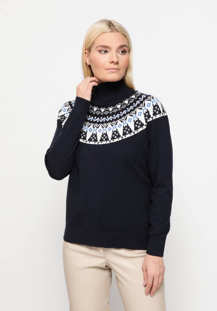 Джемпер с орнаментом на груди шир.  750, рис. 7