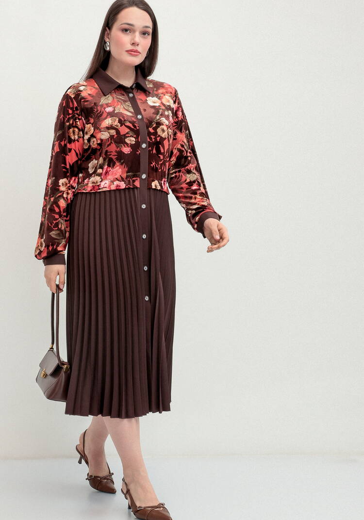 Платье с отрезной кокеткой и юбкой плиссе шир.  750, рис. 16