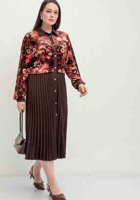 Платье с отрезной кокеткой и юбкой плиссе