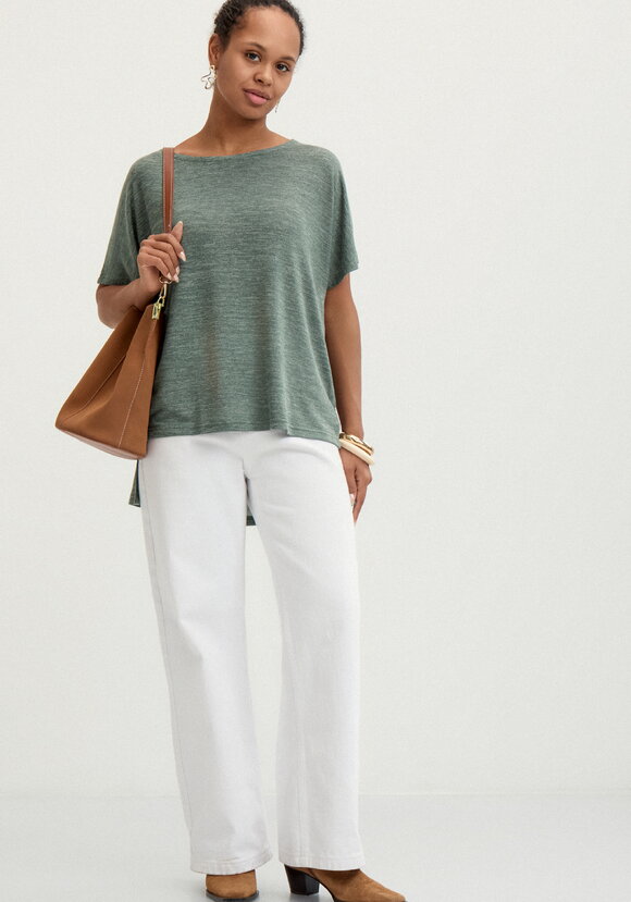 Жилет с ассиметричным низом шир.  580, рис. 17