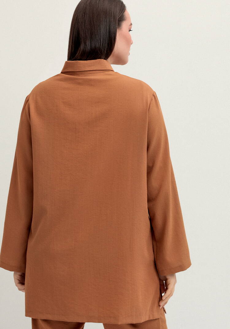 Рубашка на пуговицах свободного кроя шир.  750, рис. 27