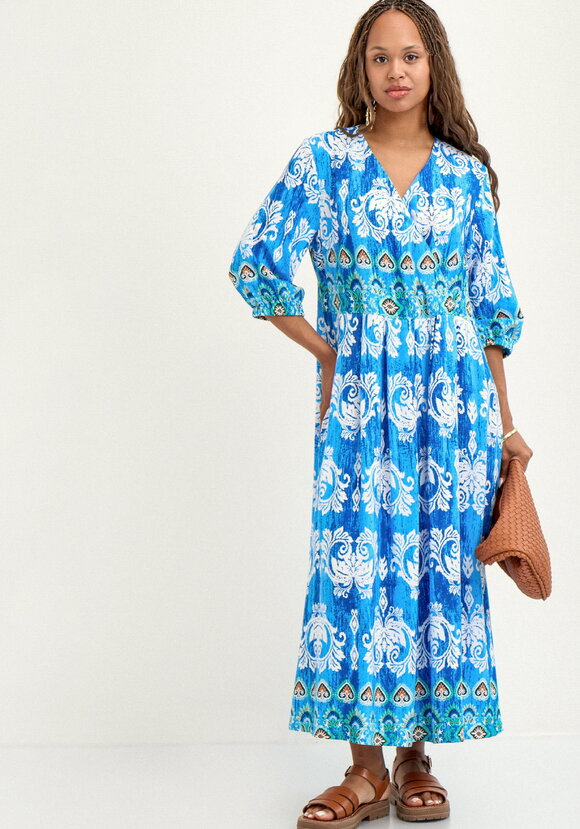 Платье с  рисунком шир.  580, рис. 24