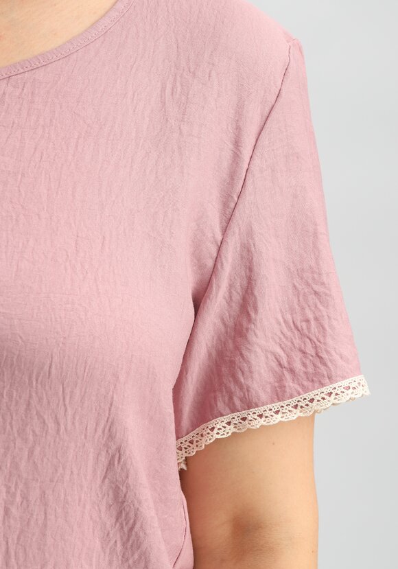 Футболка с кружевными вставками на рукавах шир.  580, рис. 14