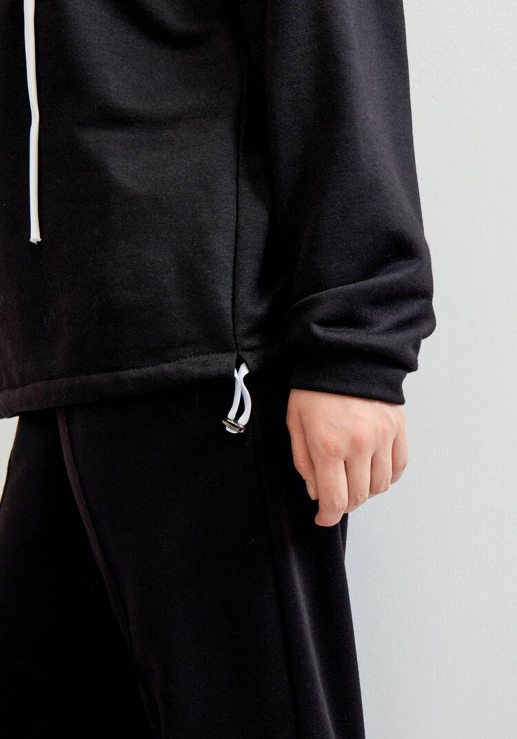 Свитшот с декором шир.  750, рис. 9