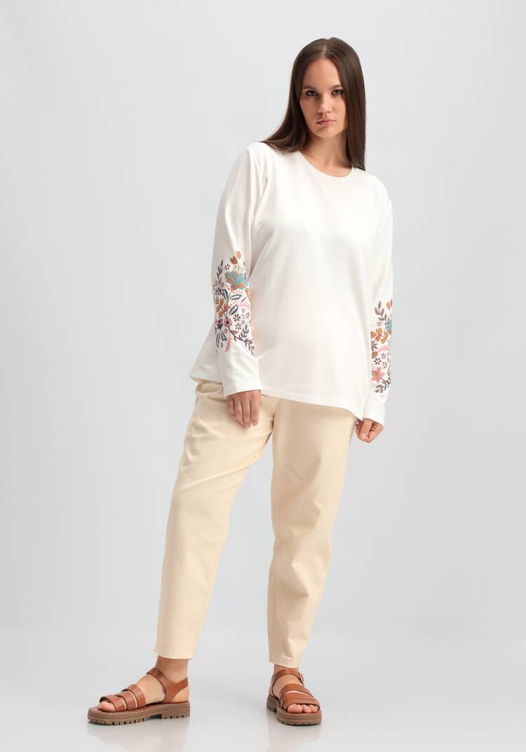 Лонгслив с вышивкой на рукавах шир.  750, рис. 8