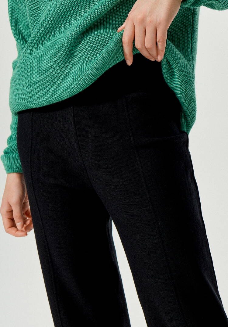 Брюки свободного кроя со стрелками шир.  750, рис. 17