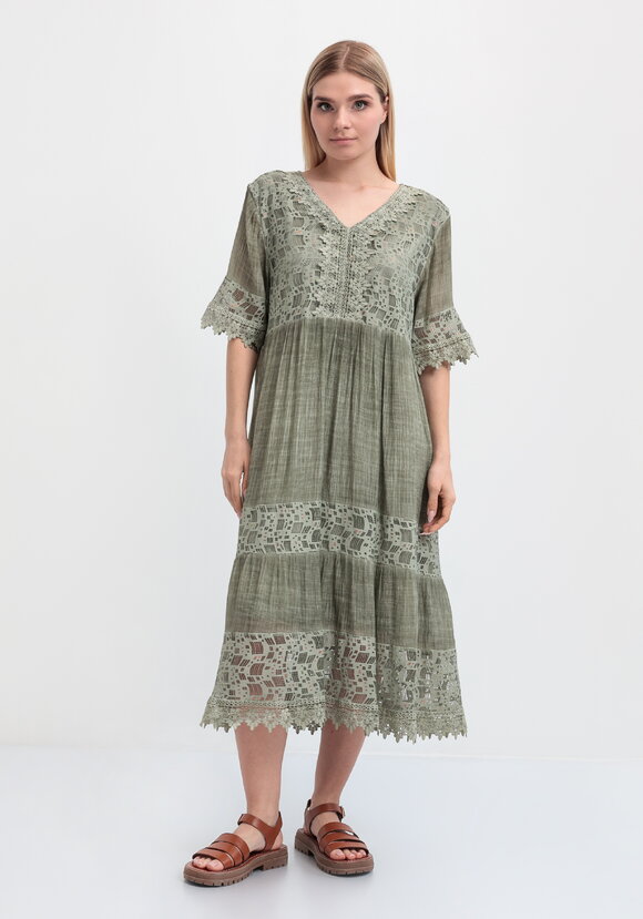 Платье Афанасия шир.  580, рис. 10