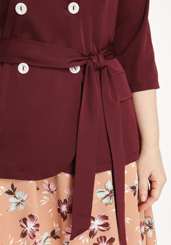 Костюм двойка: жакет и юбка шир.  580, рис. 24