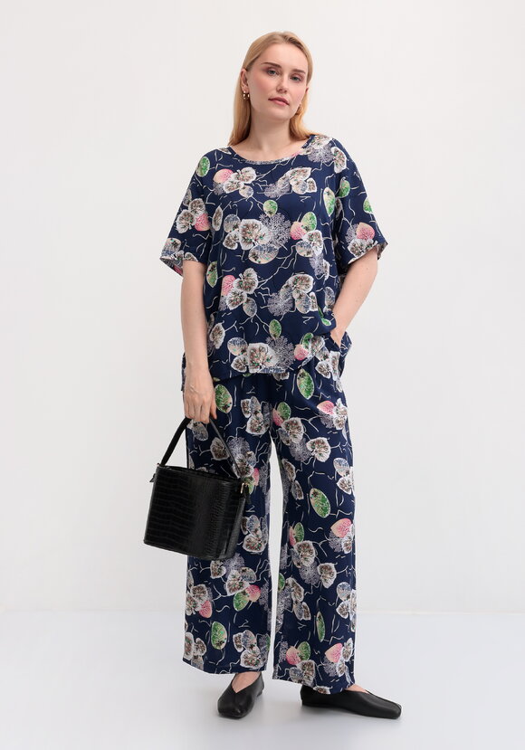 Костюм Хелена шир.  580, рис. 1