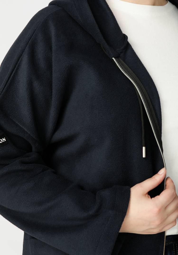 Толстовка на молнии из флиса шир.  750, рис. 15