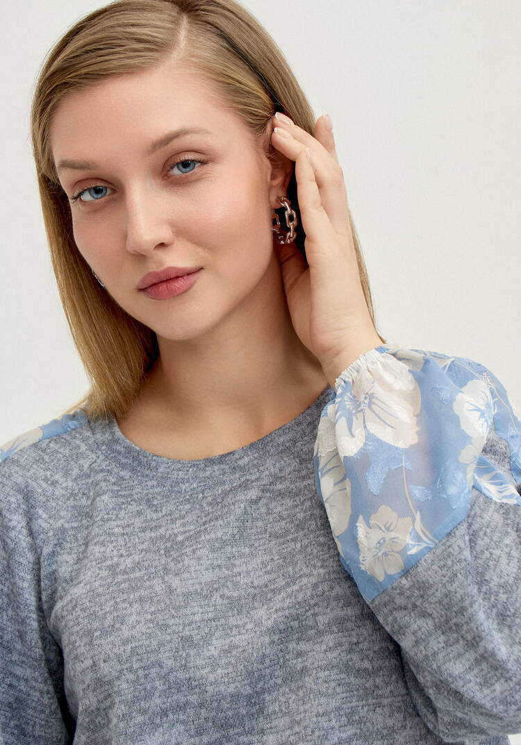 Джемпер с цветочными вставками по рукавам шир.  750, рис. 5