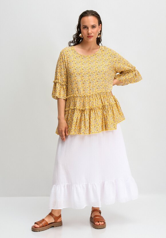 Блуза с воланом по низу и на рукавах шир.  580, рис. 11