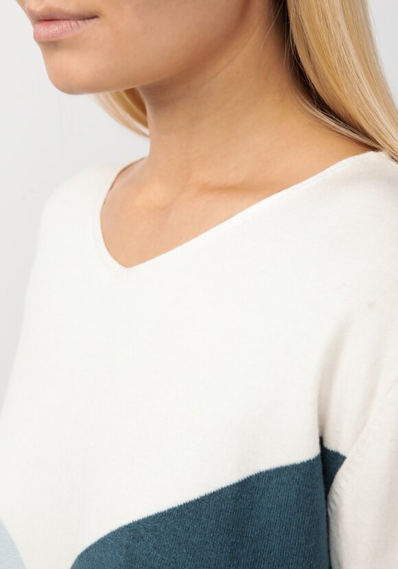 Джемпер вязаный с геометричным рисунком шир.  580, рис. 18