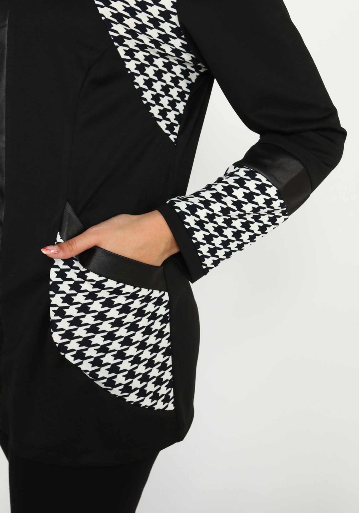 Жакет со вставкой "гусиная лапка" Bianka Modeno, размер 48, цвет черный - фото 9