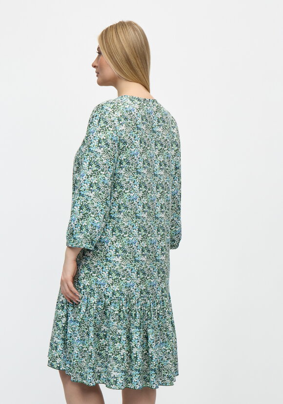 Платье Бaрхатный вечер шир.  580, рис. 15