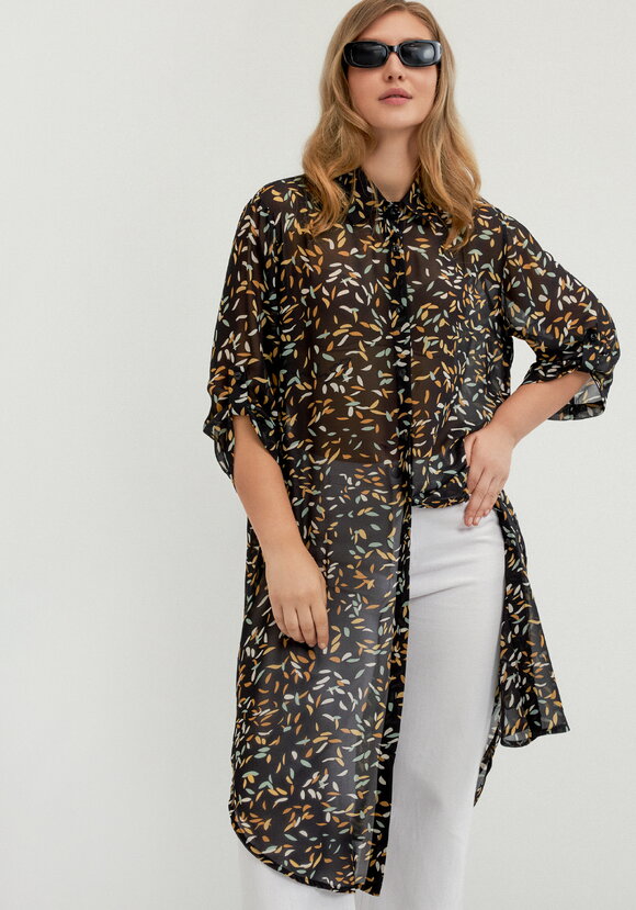 Рубашка с рукавом 7/8 и патами шир.  580, рис. 2