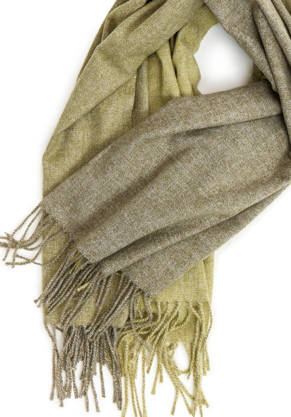 Платок Сильвия шир.  580, рис. 20