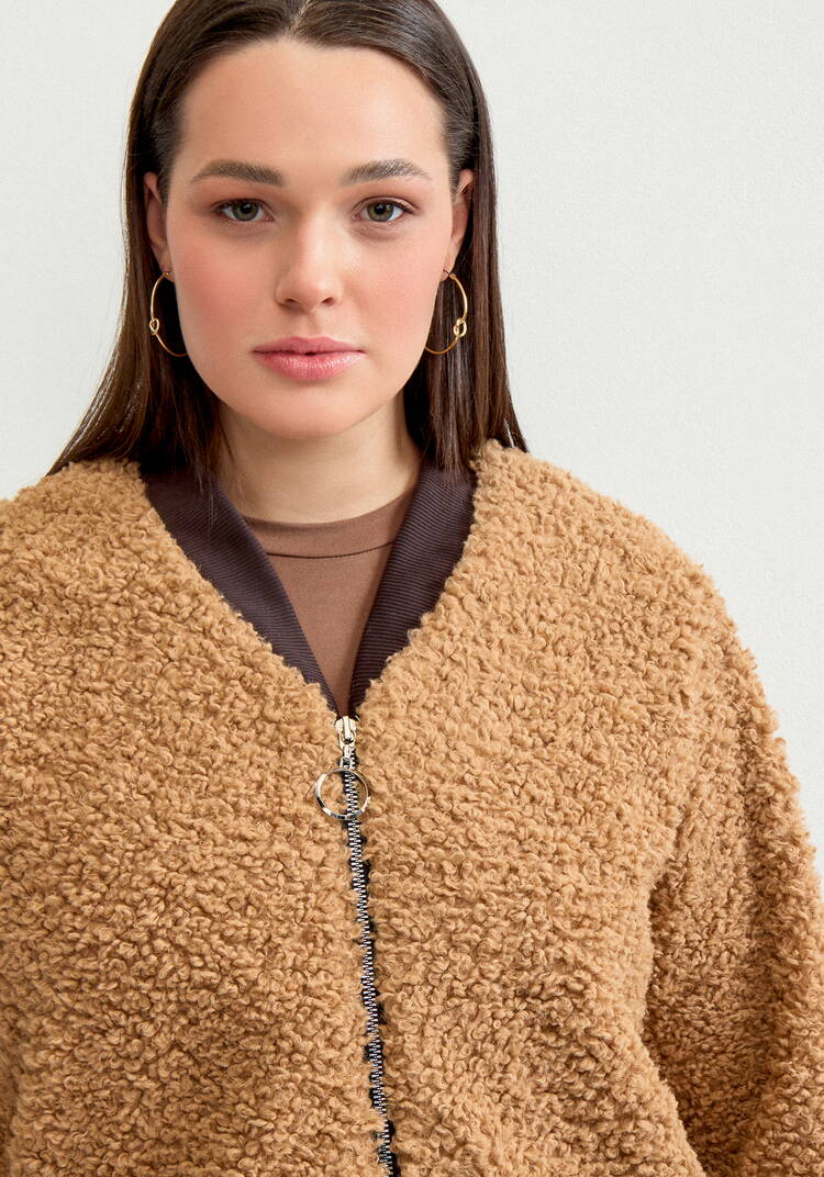 Бомбер на молнии в стиле тедди шир.  750, рис. 19