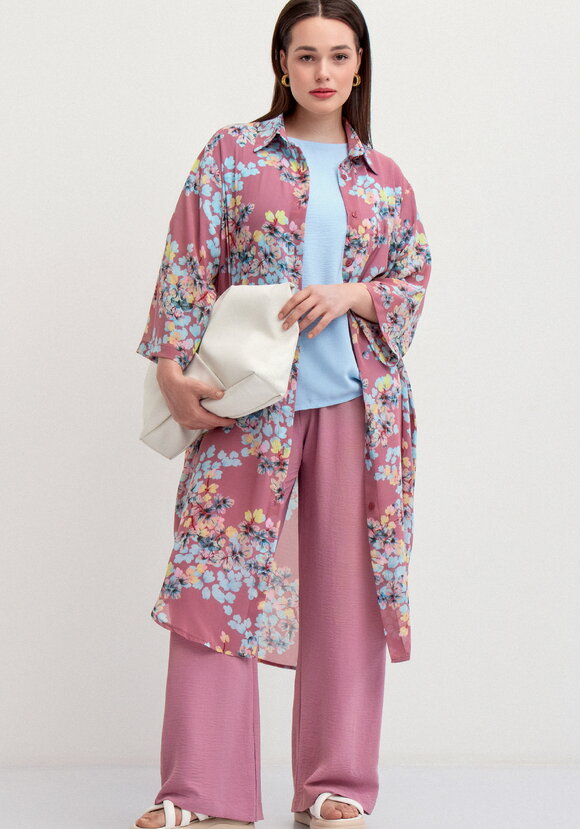 Рубашка с флористическим принтом шир.  580, рис. 8