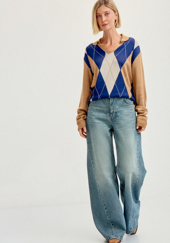 Джемпер с воротом-поло и ромбовидным узором шир.  580, рис. 9