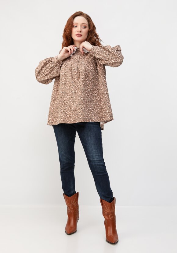 Блуза с цветочным принтом и воротником шир.  580, рис. 9