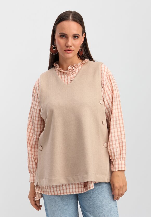 Жилет А-силуэта с дизайнерской застёжкой шир.  580, рис. 1