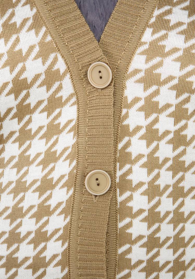 Кардиган на пуговицах в гусиную лапку шир.  750, рис. 8