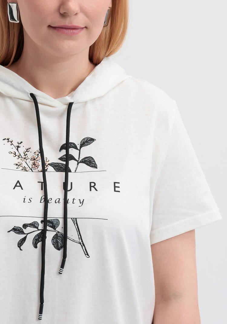 Футболка с капюшоном и принтом шир.  750, рис. 5