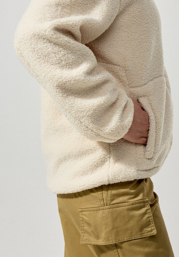 Куртка в стиле тедди с капюшоном шир.  580, рис. 29