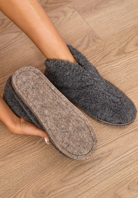 Чуни из овечьей шeрсти шир.  580, рис. 8