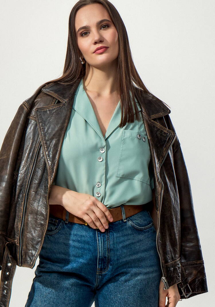 Блуза с однобортным воротником шир.  750, рис. 15