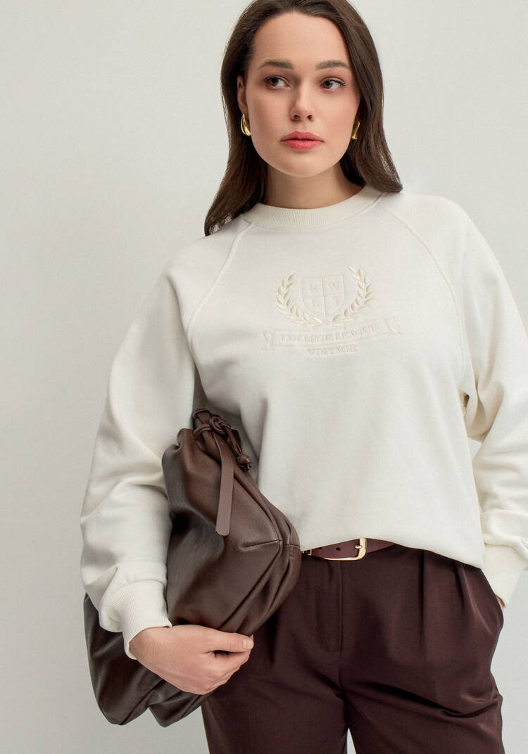 Свитшот с декором на груди шир.  750, рис. 15