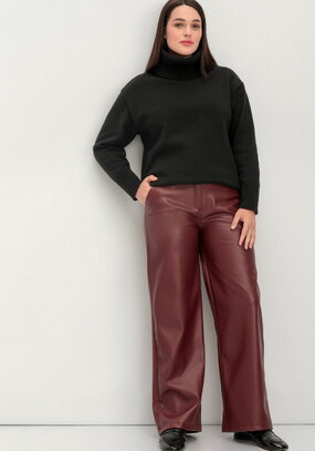 Брюки прямого кроя из экокожи