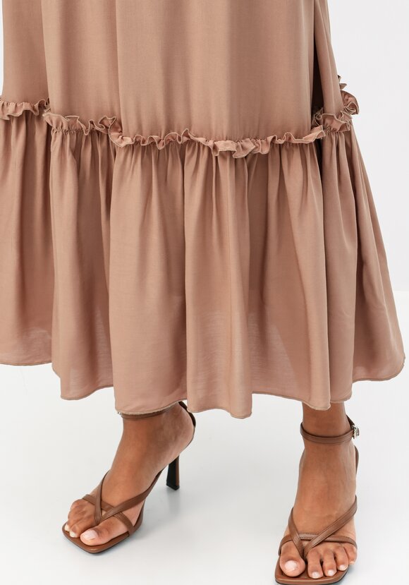 Юбка на эластичной ленте с ярусами шир.  580, рис. 14