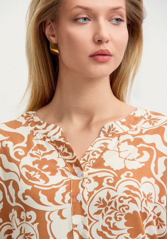 Блуза удлинённая с карманами шир.  580, рис. 5