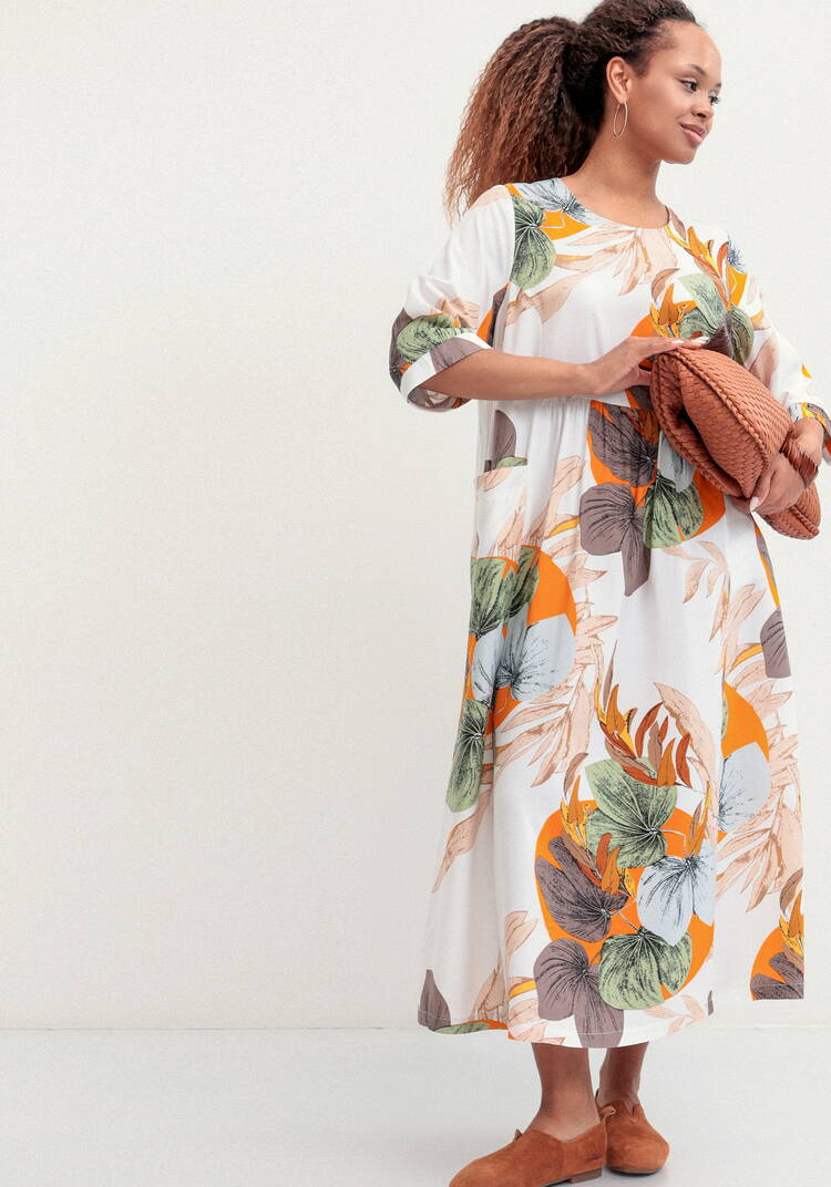 Платье из штапеля с тропическим принтом шир.  750, рис. 15