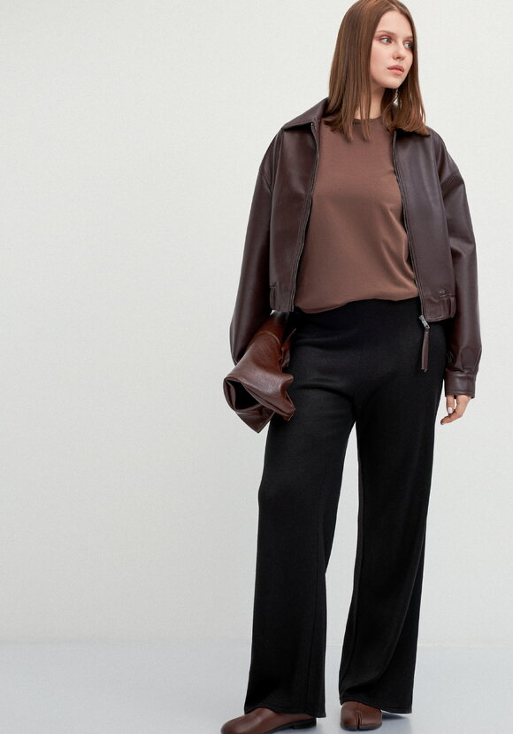 Брюки с широкой резинкой на поясе шир.  580, рис. 10