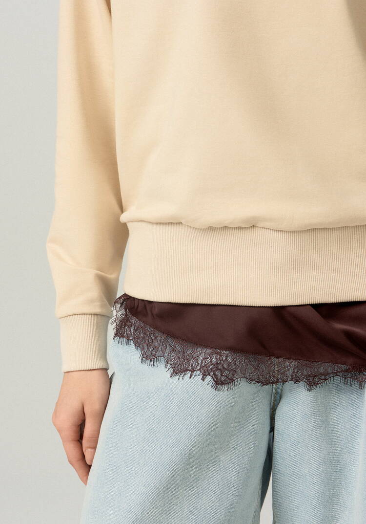 Свитшот с леттерингом на груди шир.  750, рис. 22