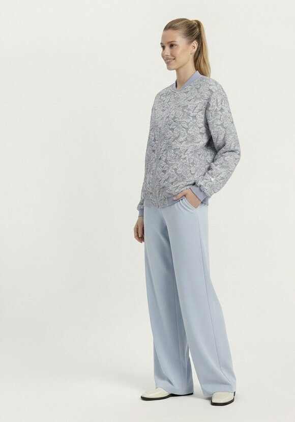 Бомбер из ткани с жаккардовым узором шир.  580, рис. 28