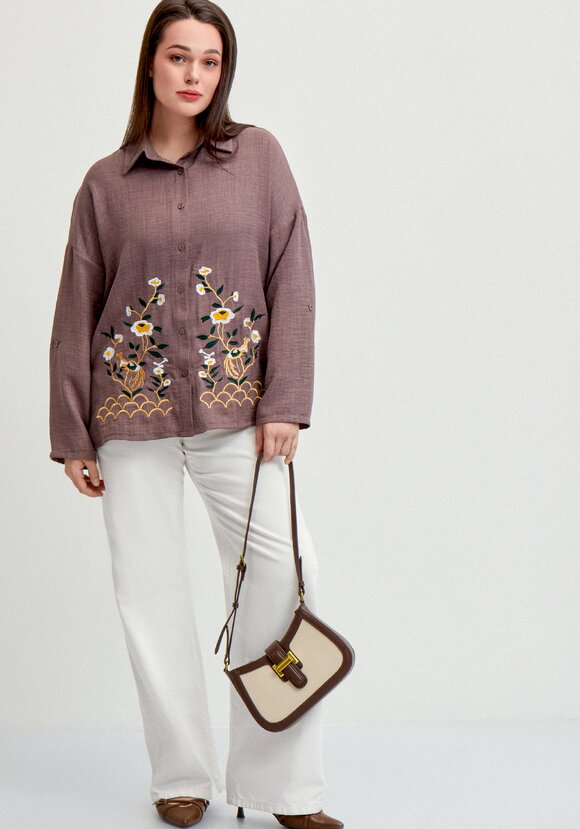 Рубашка с цветочной вышивкой по низу шир.  580, рис. 11