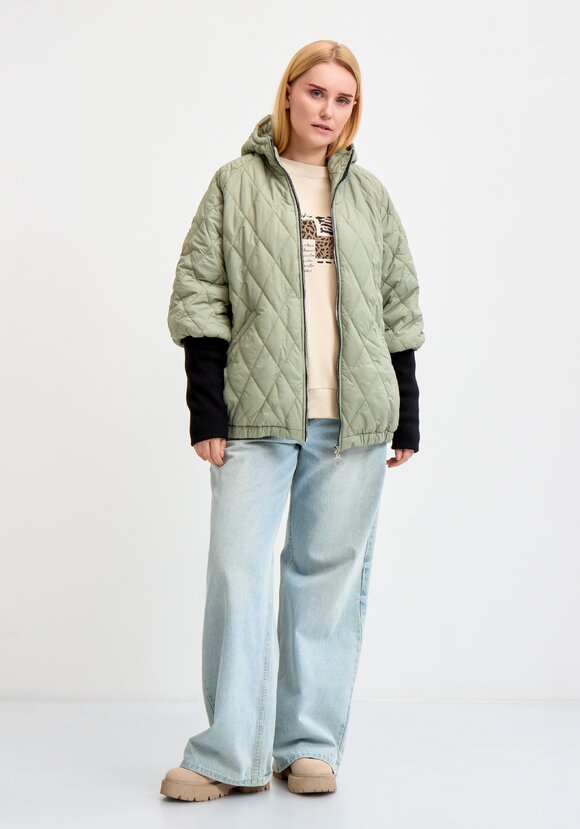 Куртка Василиса шир.  580, рис. 9