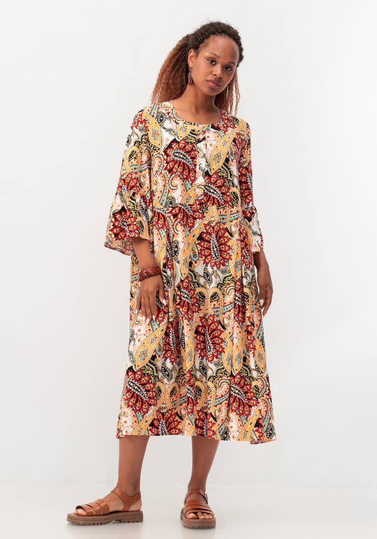 Платье свободного силуэта с рюшей по рукавам шир.  750, рис. 16