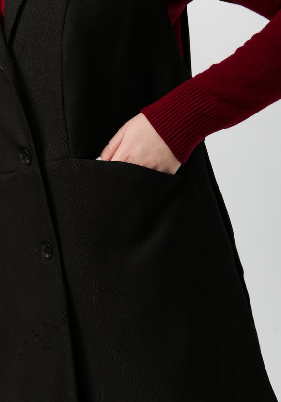 Жилет удлиненный с разрезами по бокам шир.  580, рис. 13