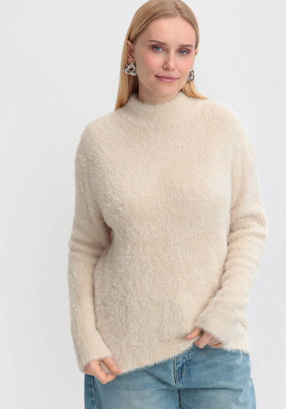 Свитер Нонна шир.  580, рис. 7