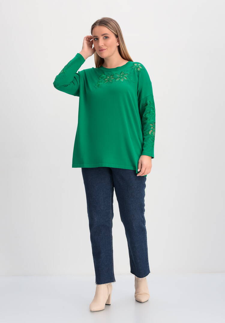 Джемпер с декоративной цветочной вышивкой шир.  750, рис. 13