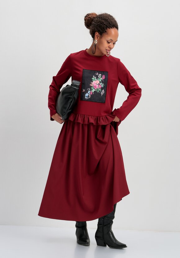 Платье с рисунком 3D шир.  580, рис. 1