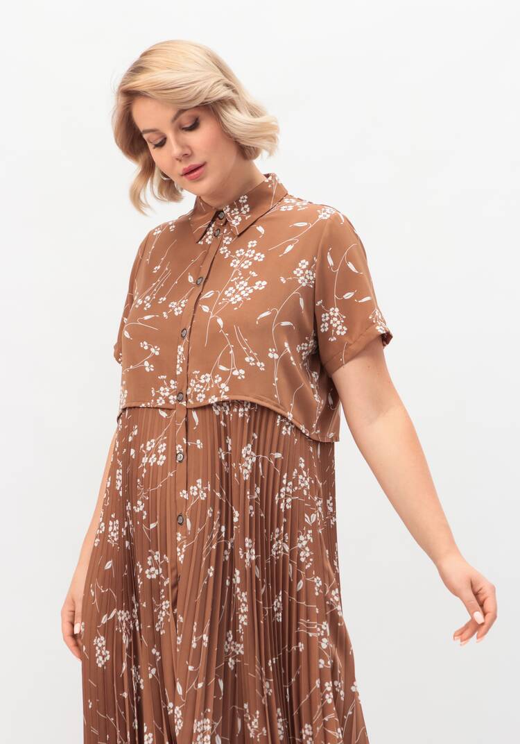 Платье  с плиссировкой шир.  750, рис. 10