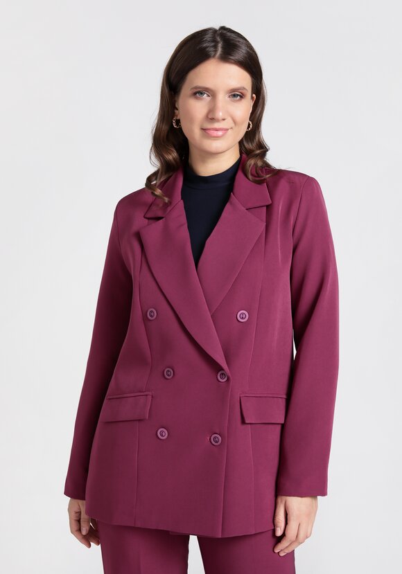 Жакет двубортный на подкладке шир.  580, рис. 32