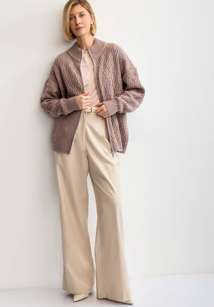 Кардиган на молнии с вязкой в виде ромбов шир.  750, рис. 27