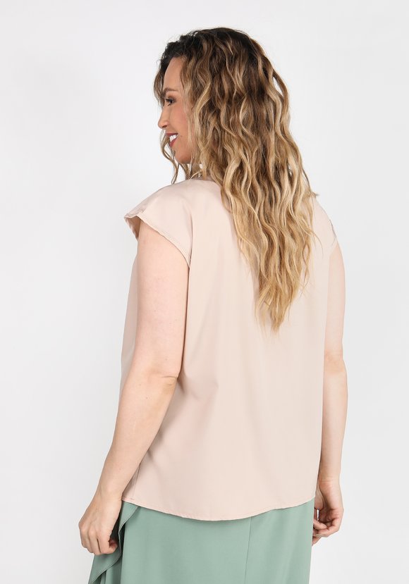 Блуза с декорированным элементом шир.  580, рис. 2